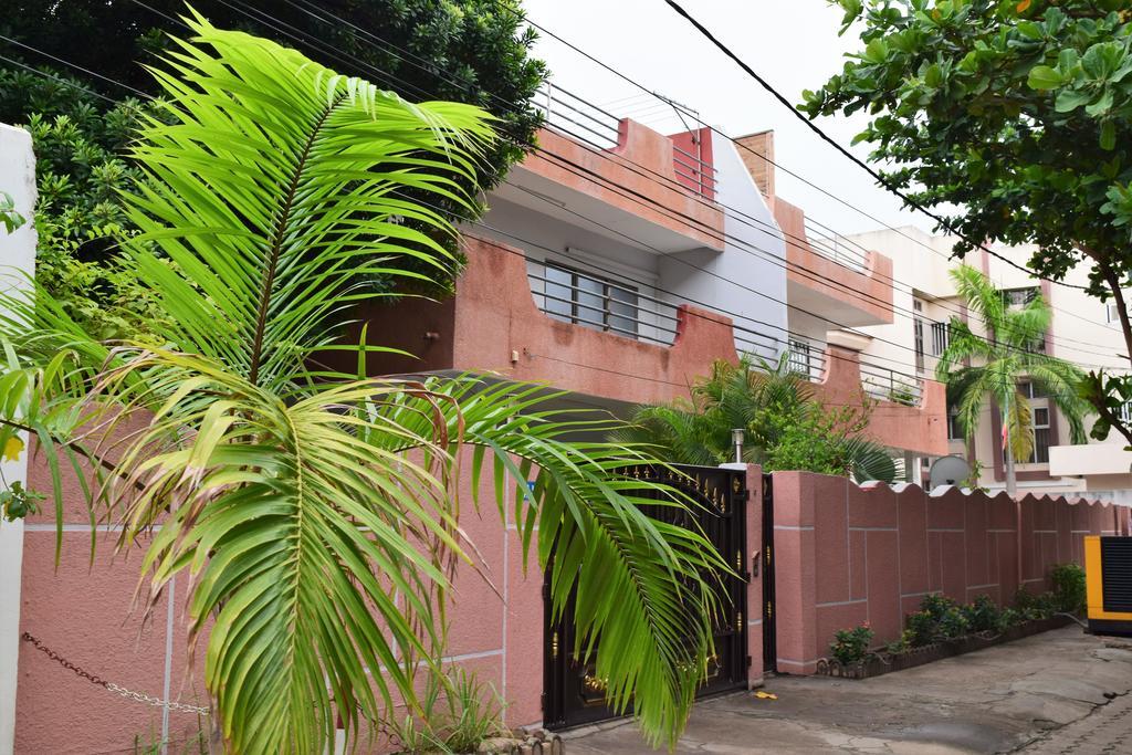B&B Chez Rita Cotonú Exterior foto